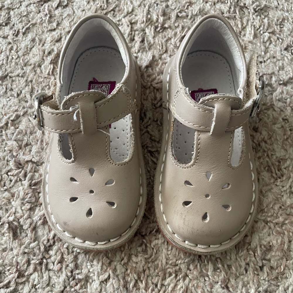 Lamour Shoes